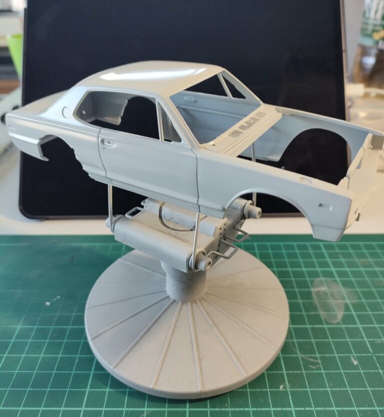 1/24NISSAN SKYLINE 2000GT-R street₋custom